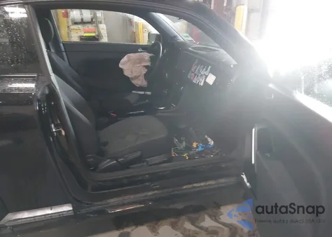 2014 Volkswagen Beetle 1.8T Entry из США, поврежденный, VIN 3VWF17AT9EM638645